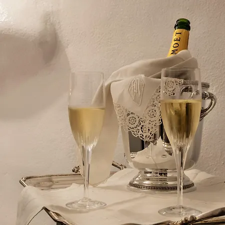 阿贝里斯卡纳瓦豪华套房酒店 酒店 4*