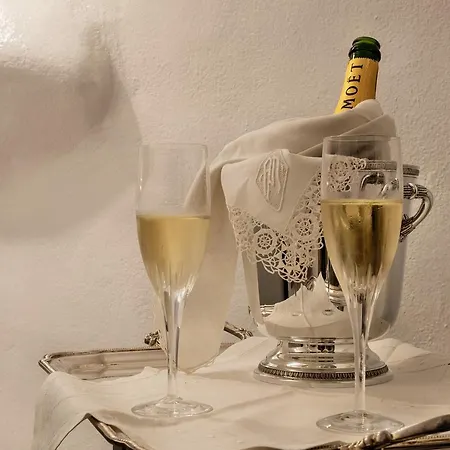 阿贝里斯卡纳瓦豪华套房酒店 4*